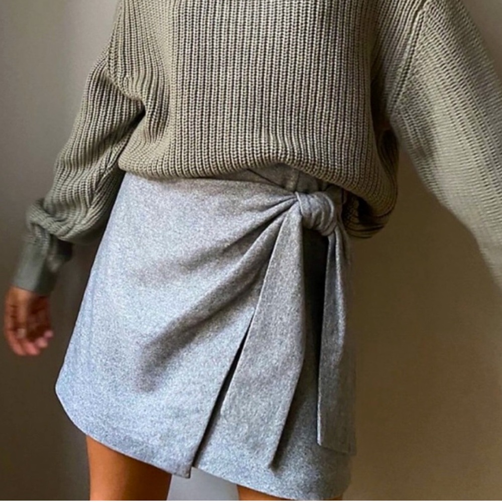 Wilfred Aritzia NWT Grey Wool Cashmere Wrap Mini Skirt Size 0
